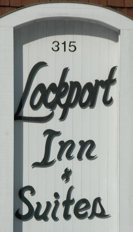 Lockport Inn And Suites Ngoại thất bức ảnh