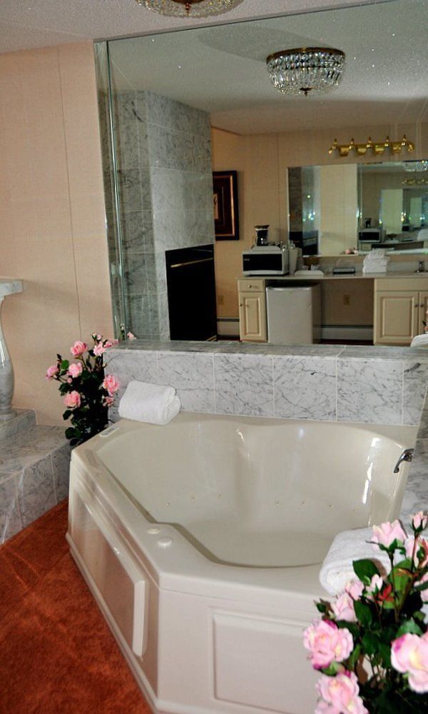 Lockport Inn And Suites Ngoại thất bức ảnh